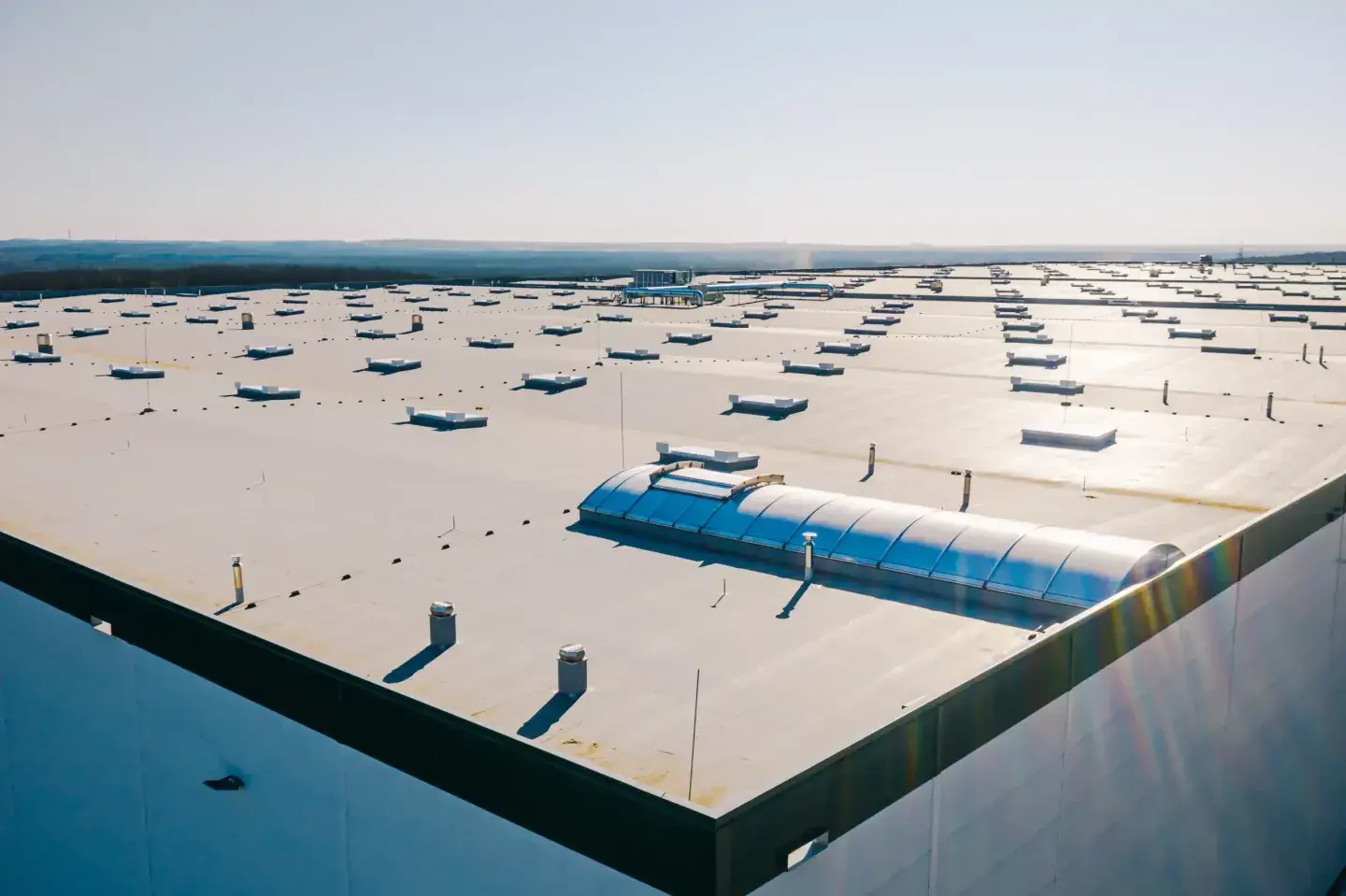 Flat roofing on a San Antonio, TX commercial building